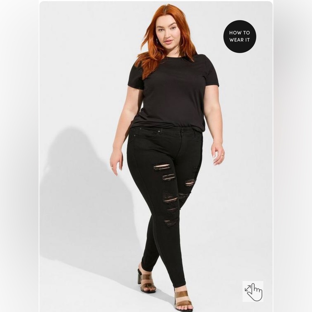 Torrid Bombshell Skinny Premium Stretch High-Rise Destructed Jean 16 short